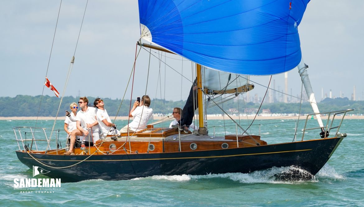 ROBERT CLARK 39 FT MYSTERY CLASS SLOOP 1938/2001