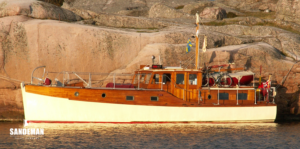 Lady Bee (Stow & Son) 39 ft Twin Screw Motor Yacht 1938/2017