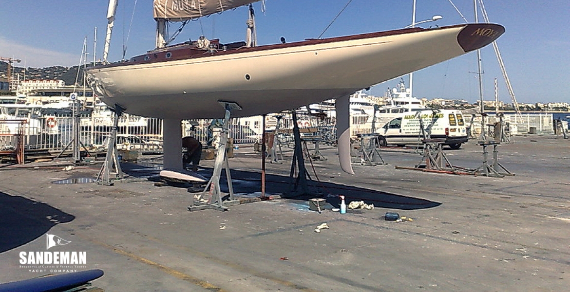 05Ashore.jpg
