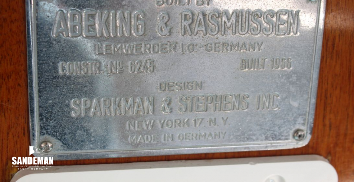 Builder's plate