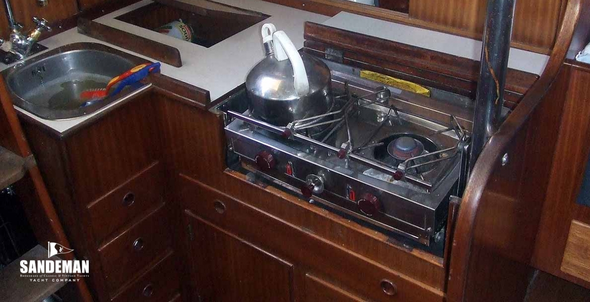 13Galley detail.jpg