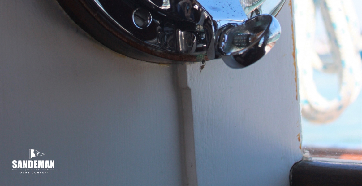 Port light detail