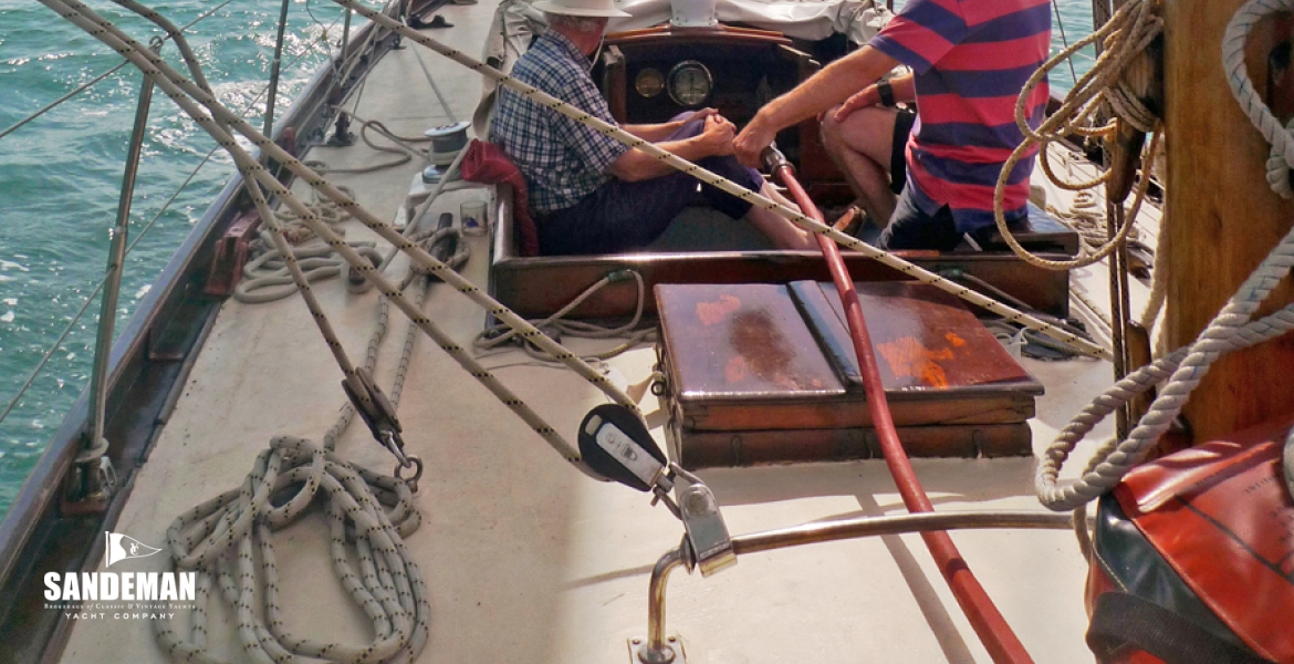 Undersail.jpg