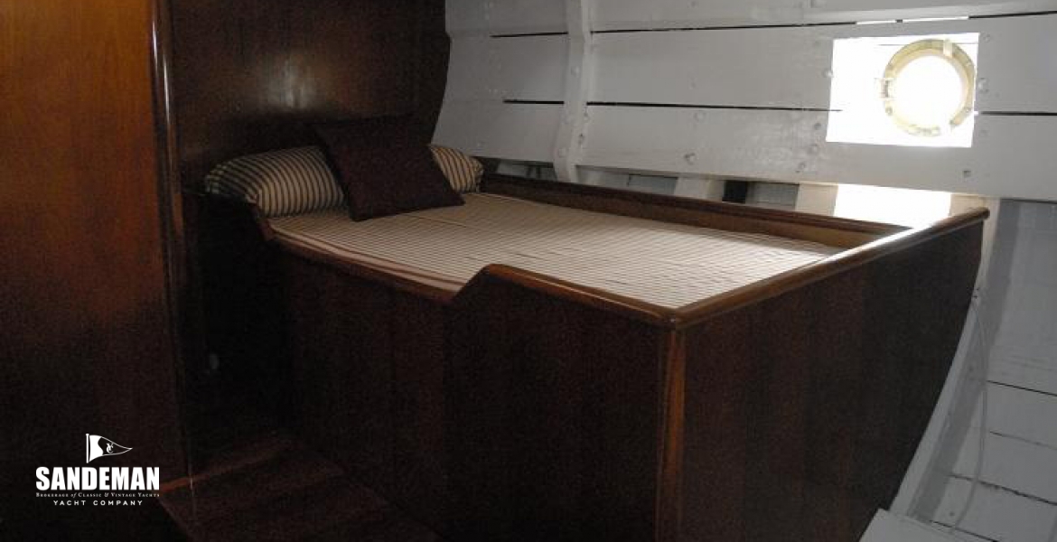 28Portownercabin.jpg