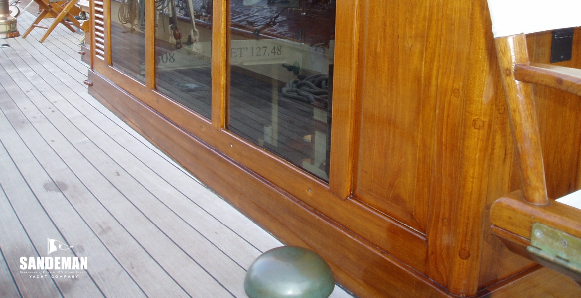 18Deckhouseport.JPG