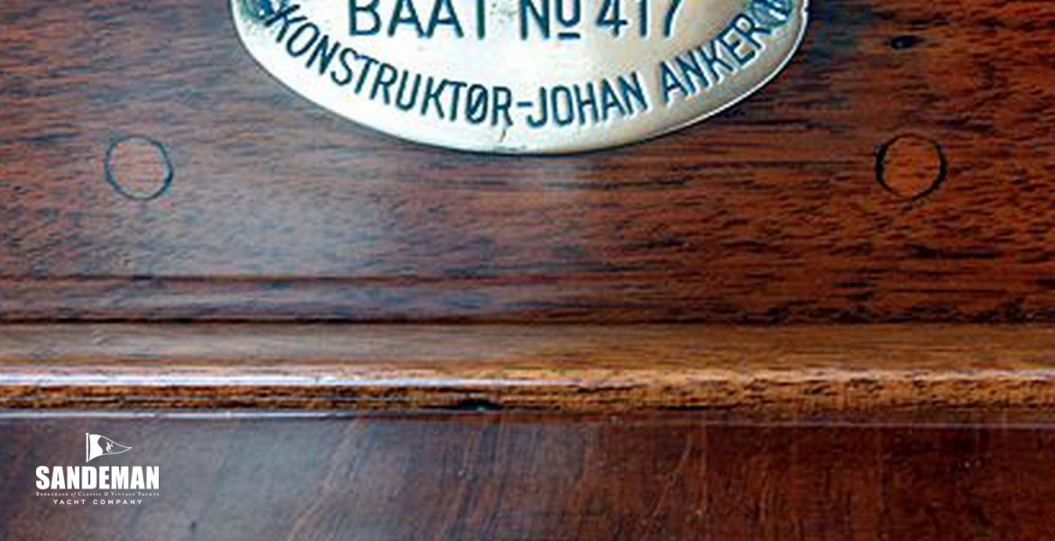 50 Builders plate