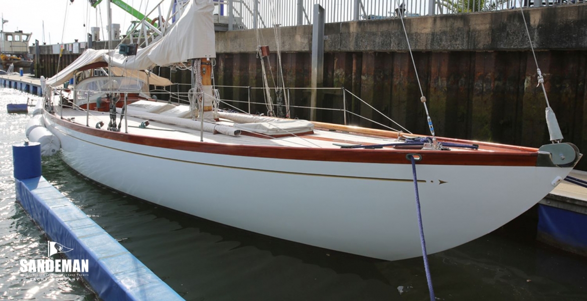 08 Alongside