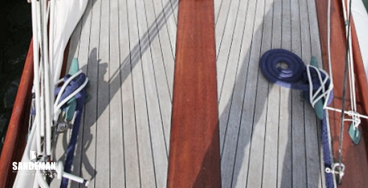 10 Aft deck v fwd