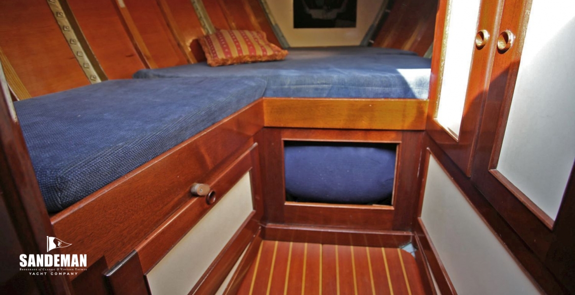 44 Focsle berth