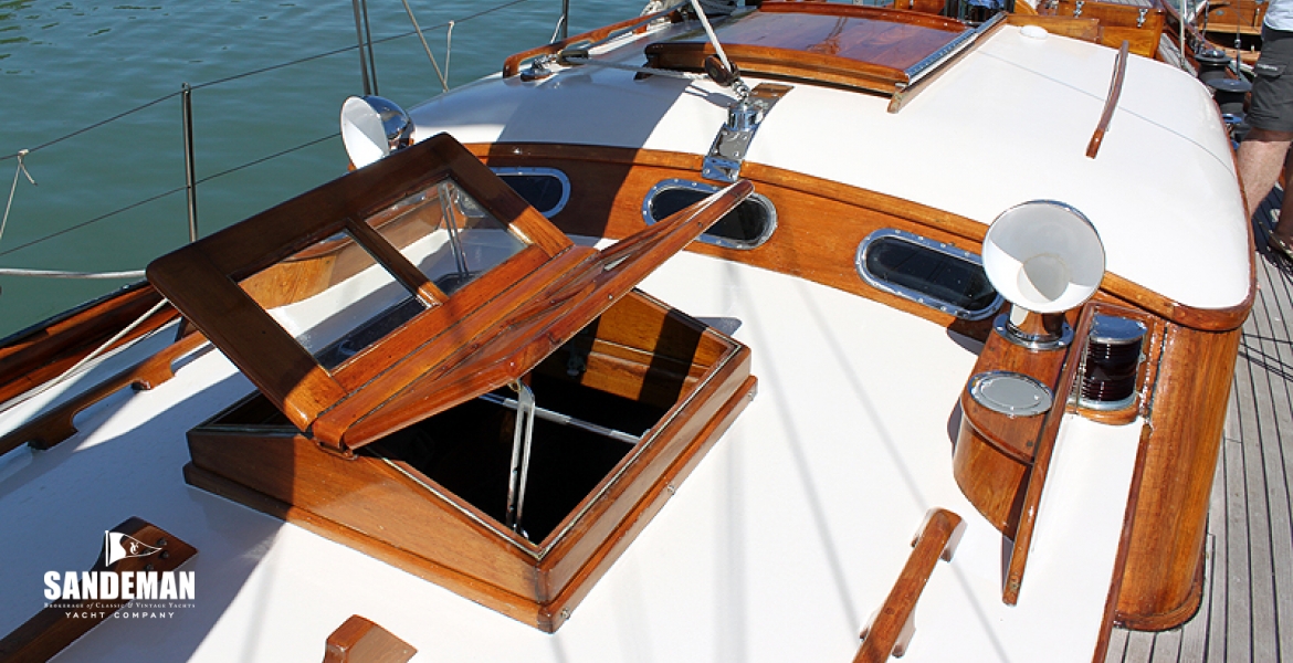 14Coachroofviewaft.jpg