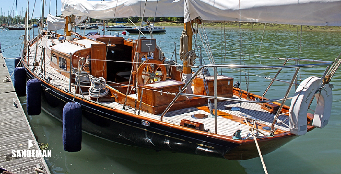 08Alongsideportqtr.jpg