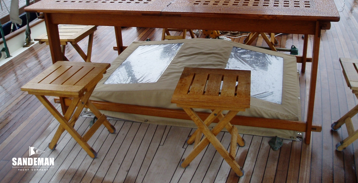 15Decktable.JPG