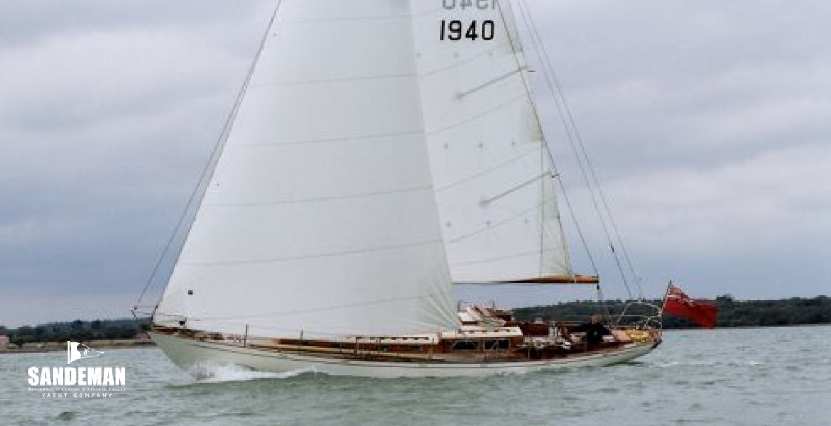 02Abeamundersail.jpg