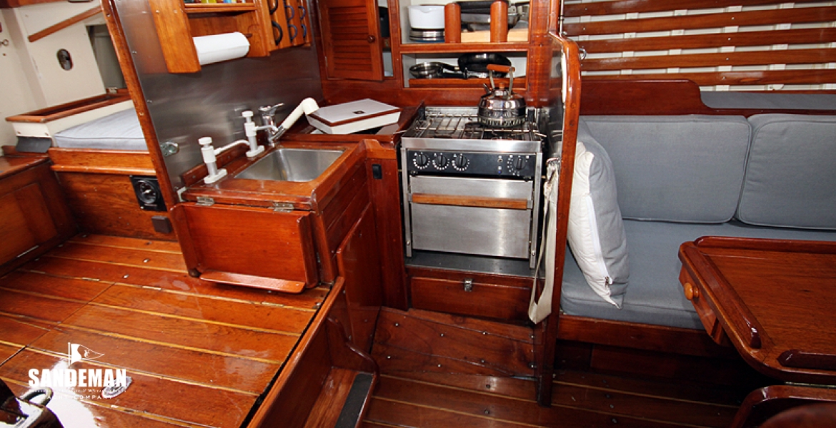 17Galley.jpg