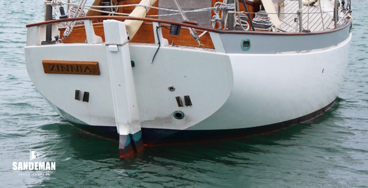 07Transom.jpg