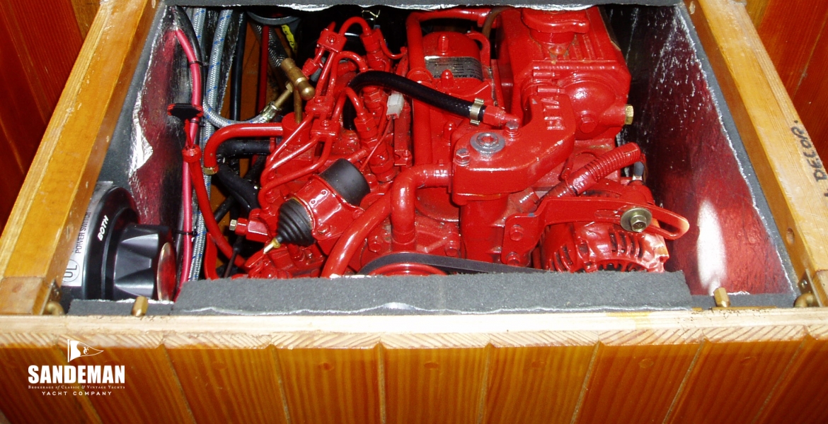 34Engine.JPG