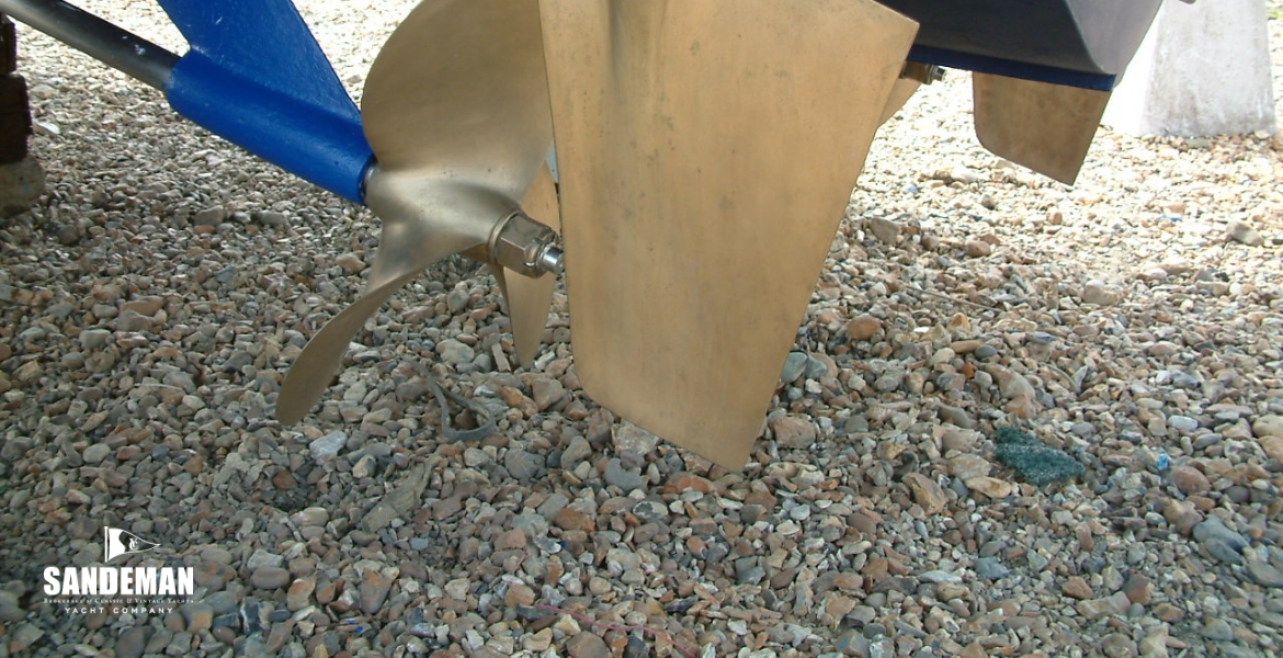 29Ashorepropandrudderdetail.JPG