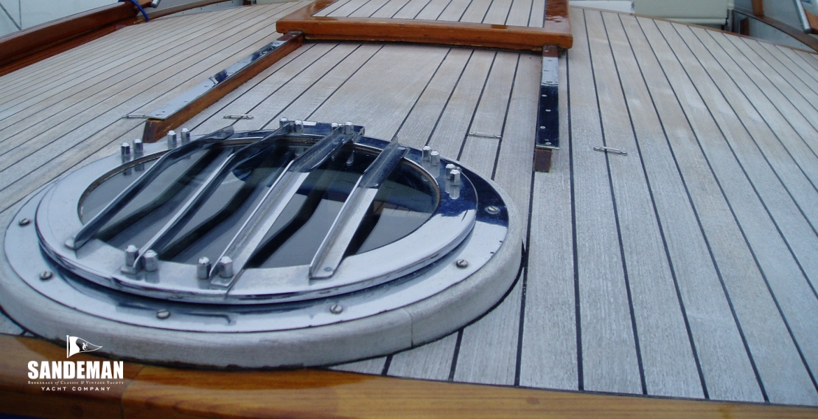 12Afterdeckdetail.JPG