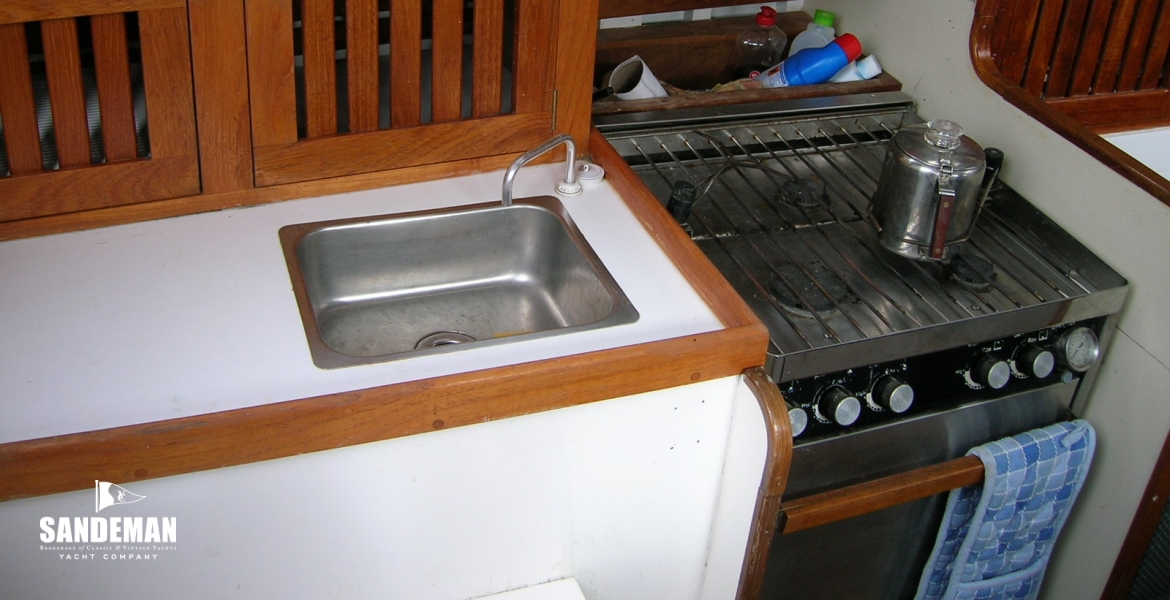 13Galley.JPG