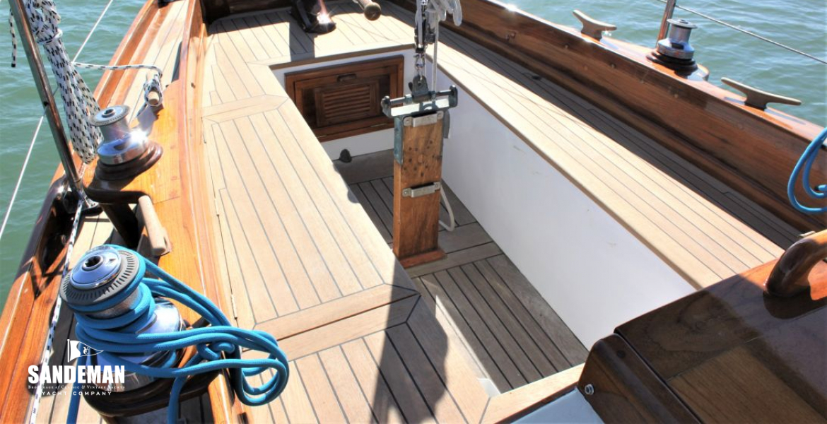 Cockpit view aft