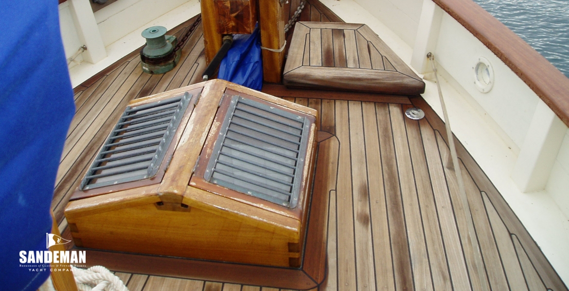 07Foredeck.JPG