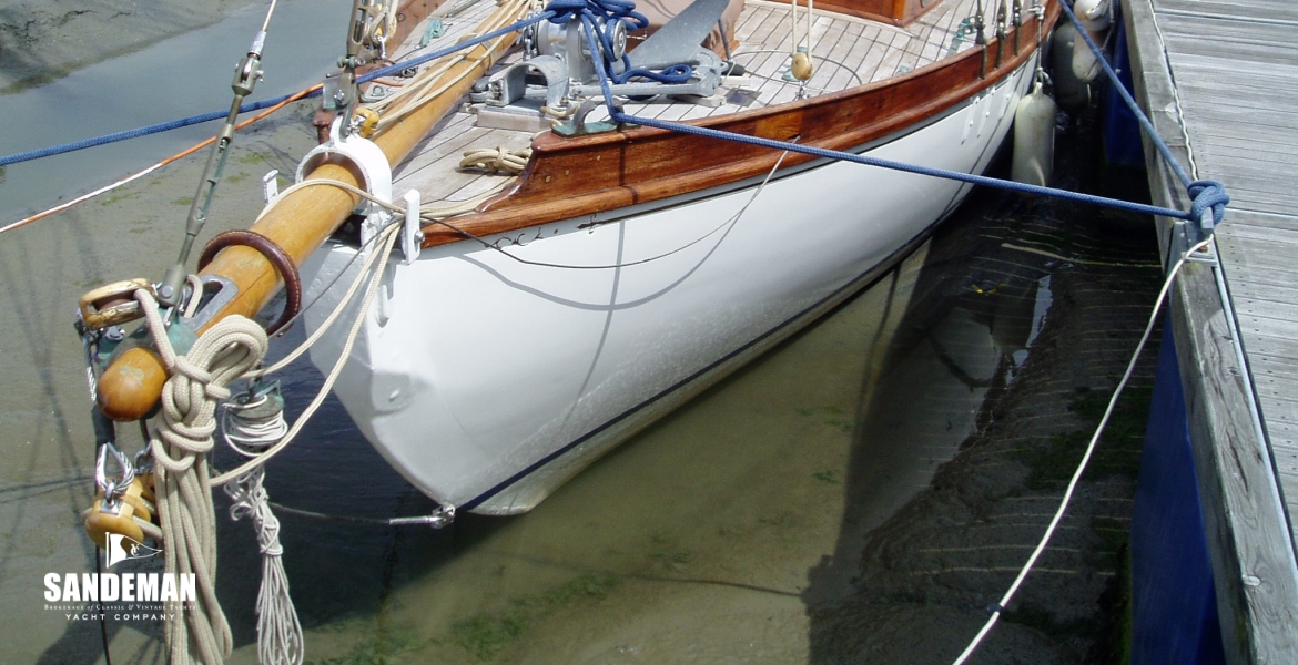 05Bowspritviewaft.JPG