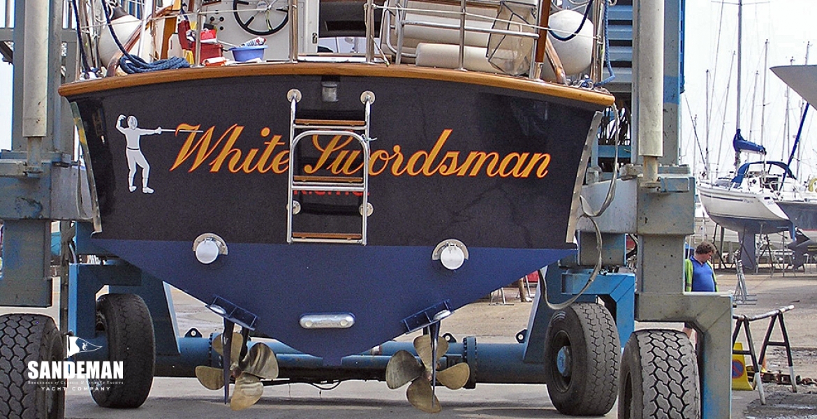 07Ashorefromastern.jpg