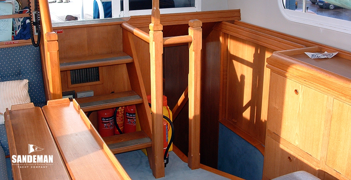 20Cockpitcabinaft.jpg