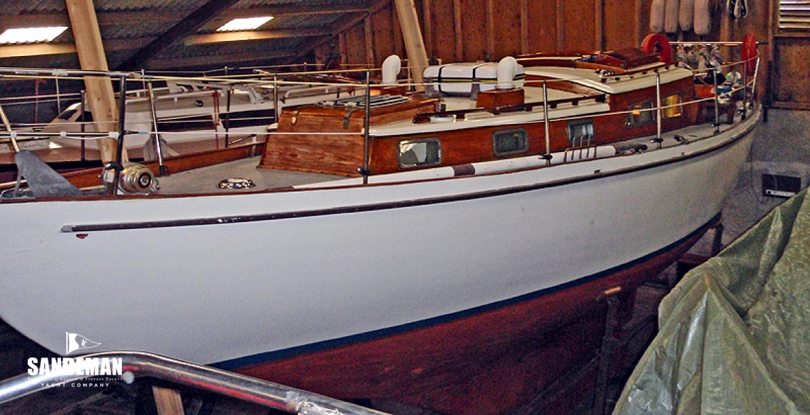 09Ashore.jpg