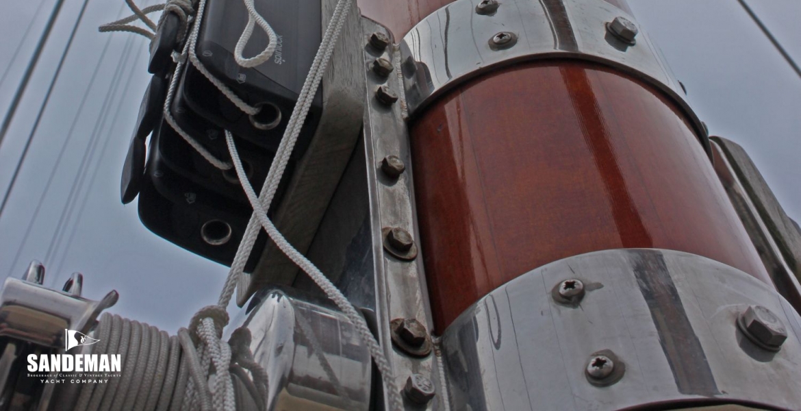 Up mast