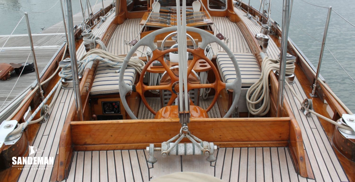 Aft deck fwd