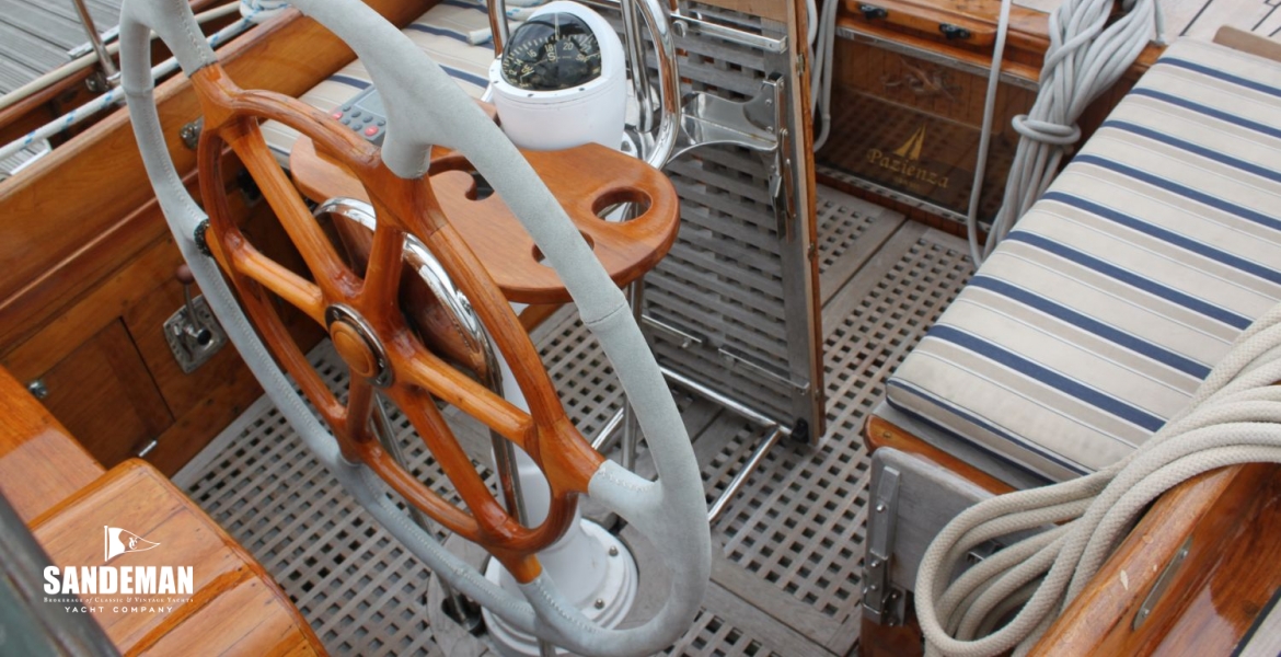 Helm fwd to port