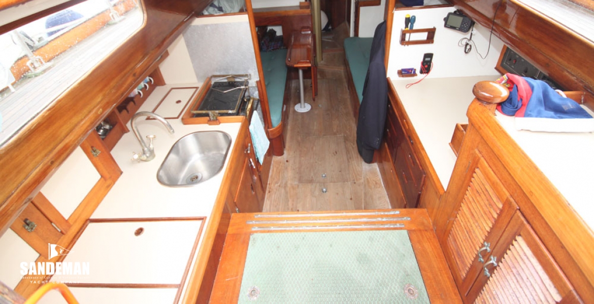 15Maincabin.jpg