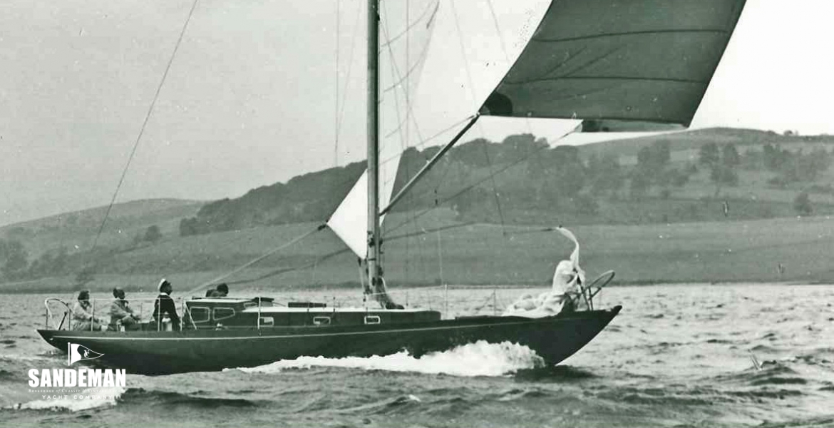 Hist flying spinnaker