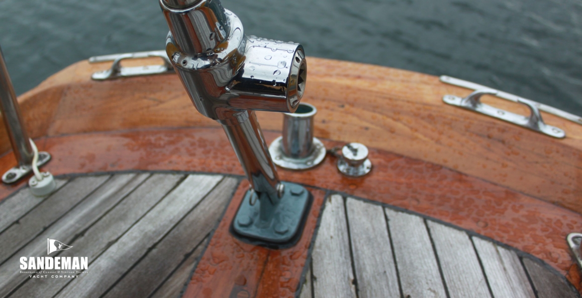 Backstay tensioner
