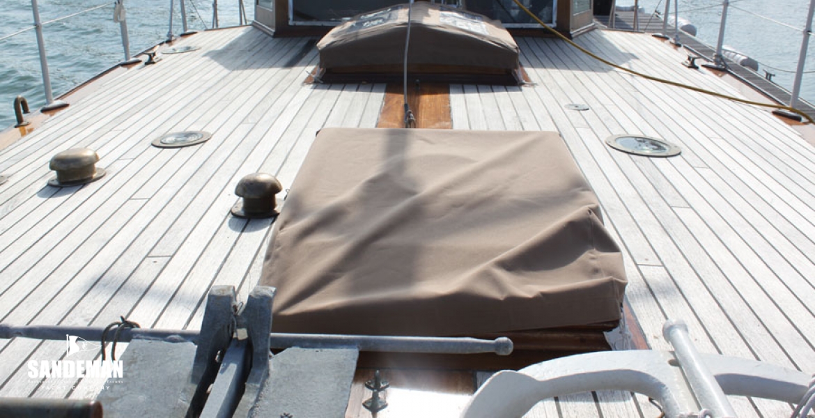 14Foredeckvaft.jpg
