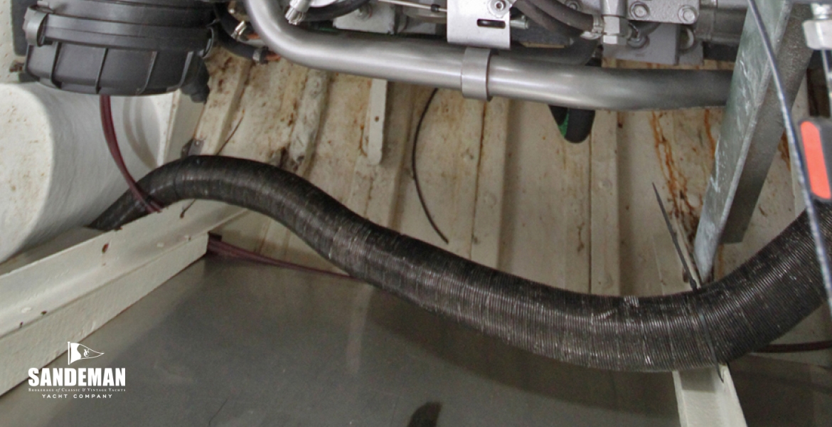 38Enginedetail.jpg