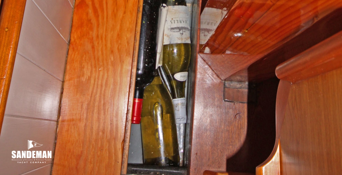 18Winecellar.jpg