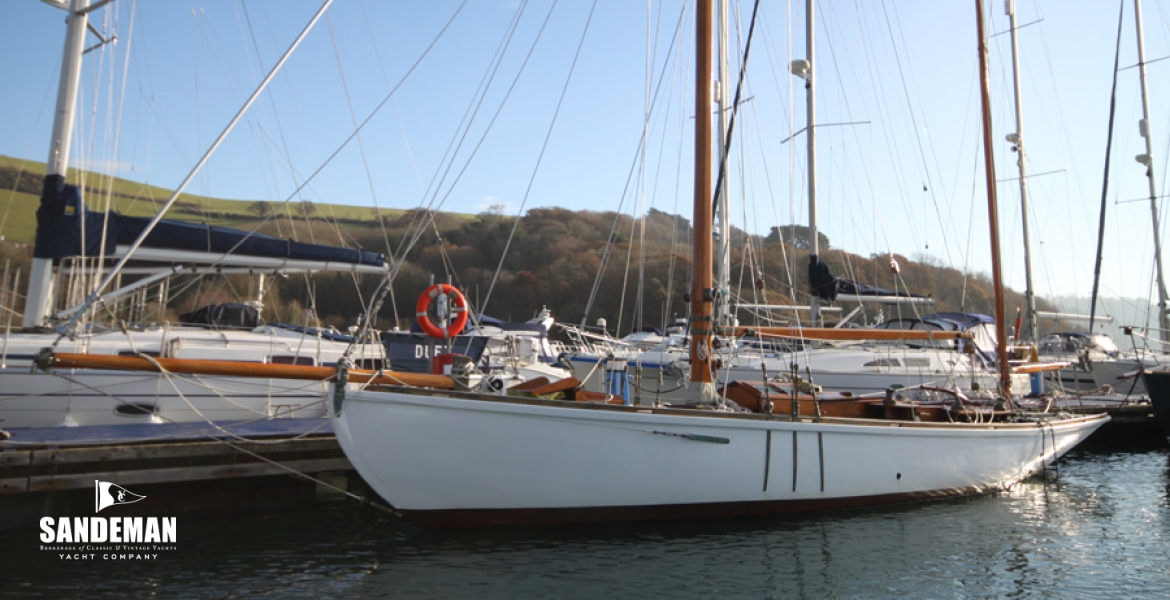 Alongside port bow