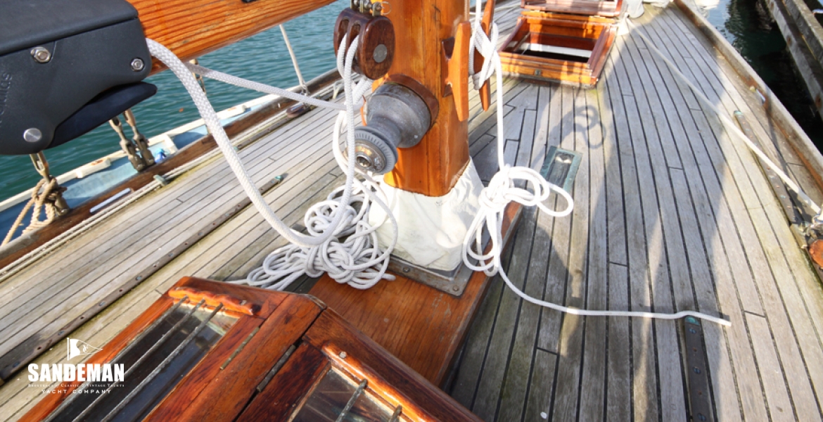 Mast view fwd