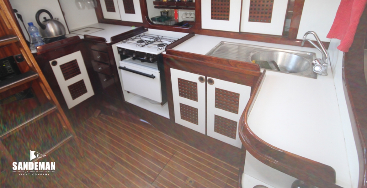 13Galley.jpg