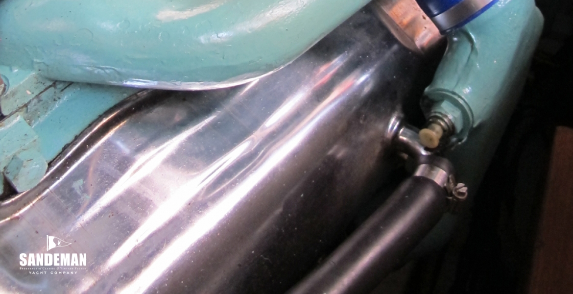 41 Engine detail.jpg