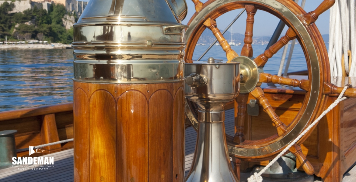 15WheelCompass.jpg