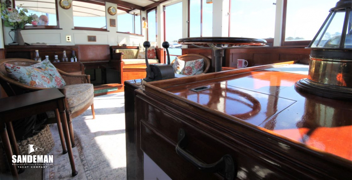 Return to wheelhouse - view aft