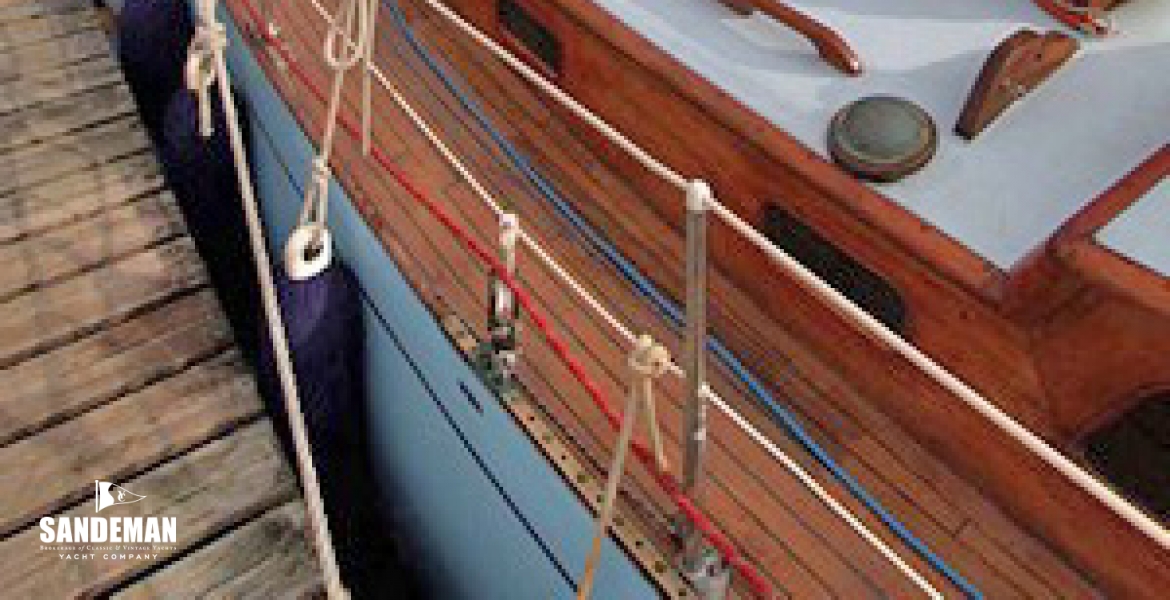 09Portsidedeck.jpg