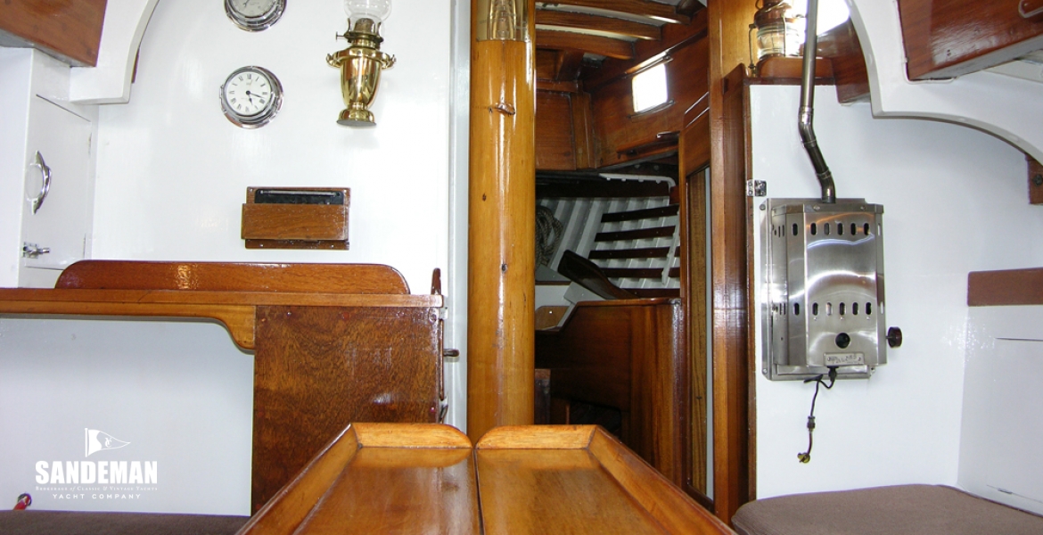 Saloon fwd