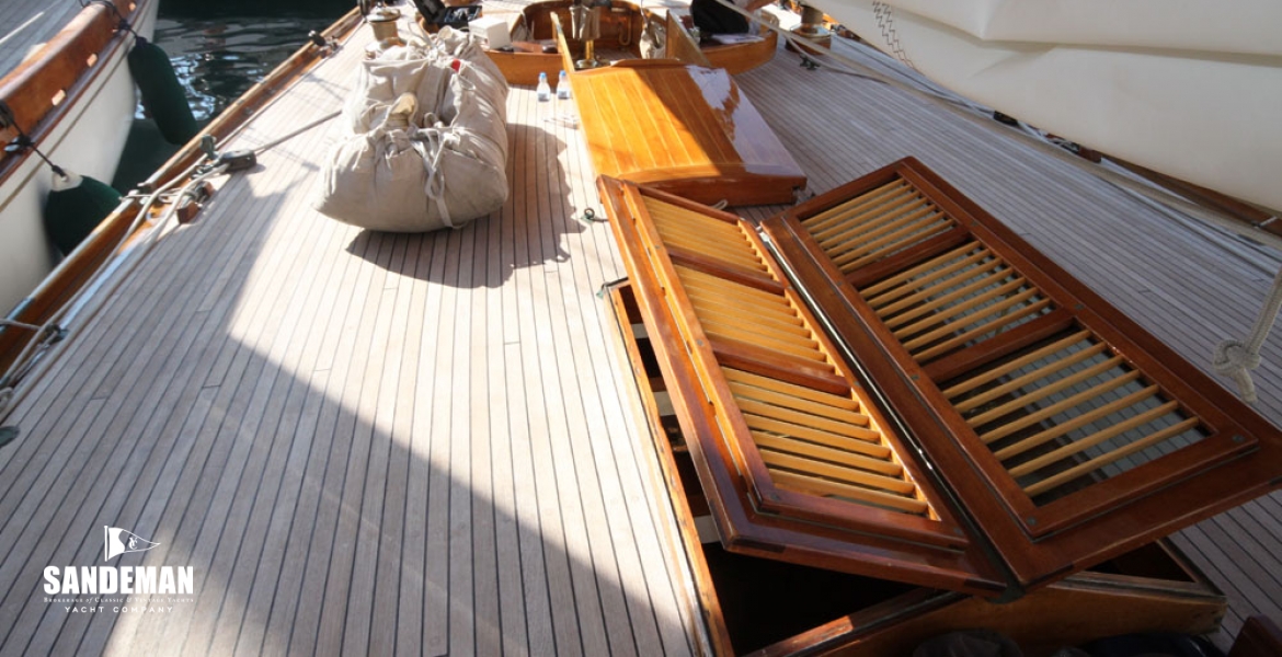 13Deckviewaft.jpg