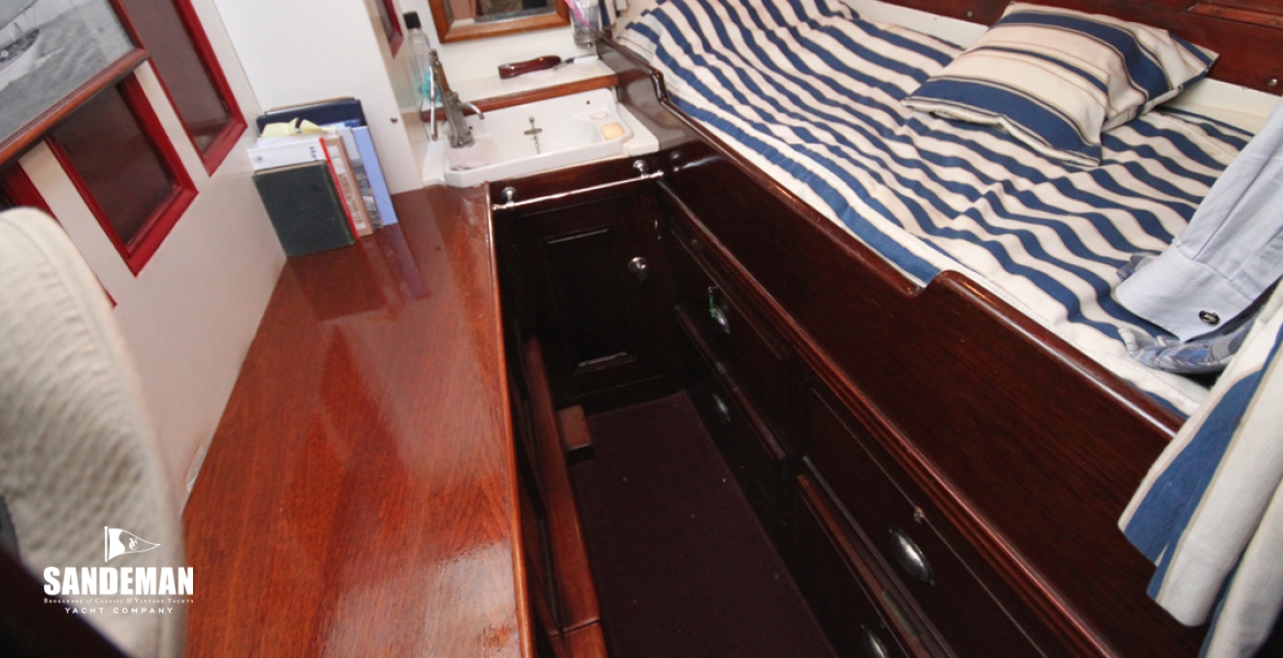 Owner cabin detail
