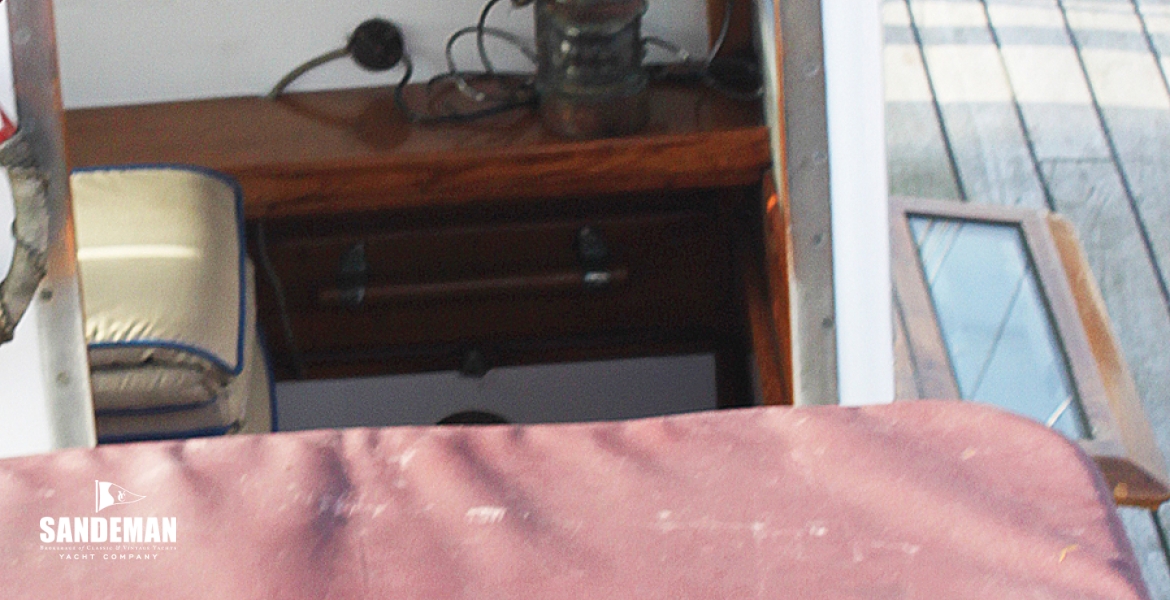 Doghouse; access below