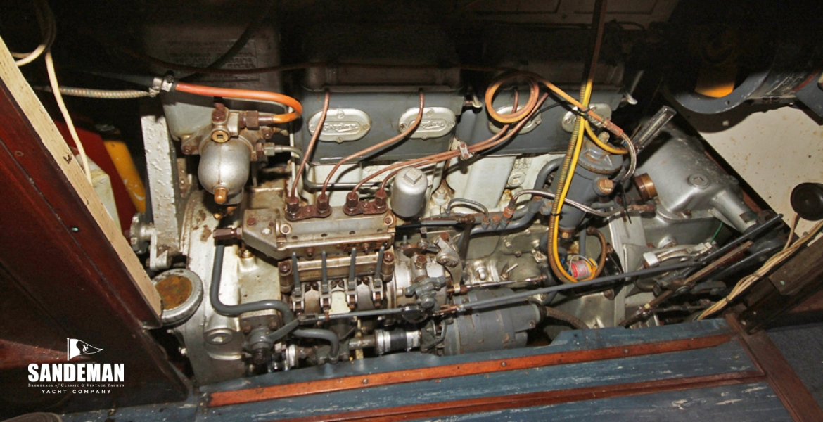 Engine side view